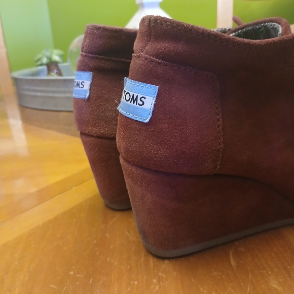 TOMS wedges - Picture 5 of 6